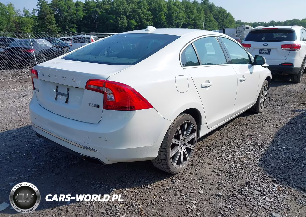 2016 Volvo S60 Inscription T5 Premier VIN:LYV612TK9GB113197 - 4
