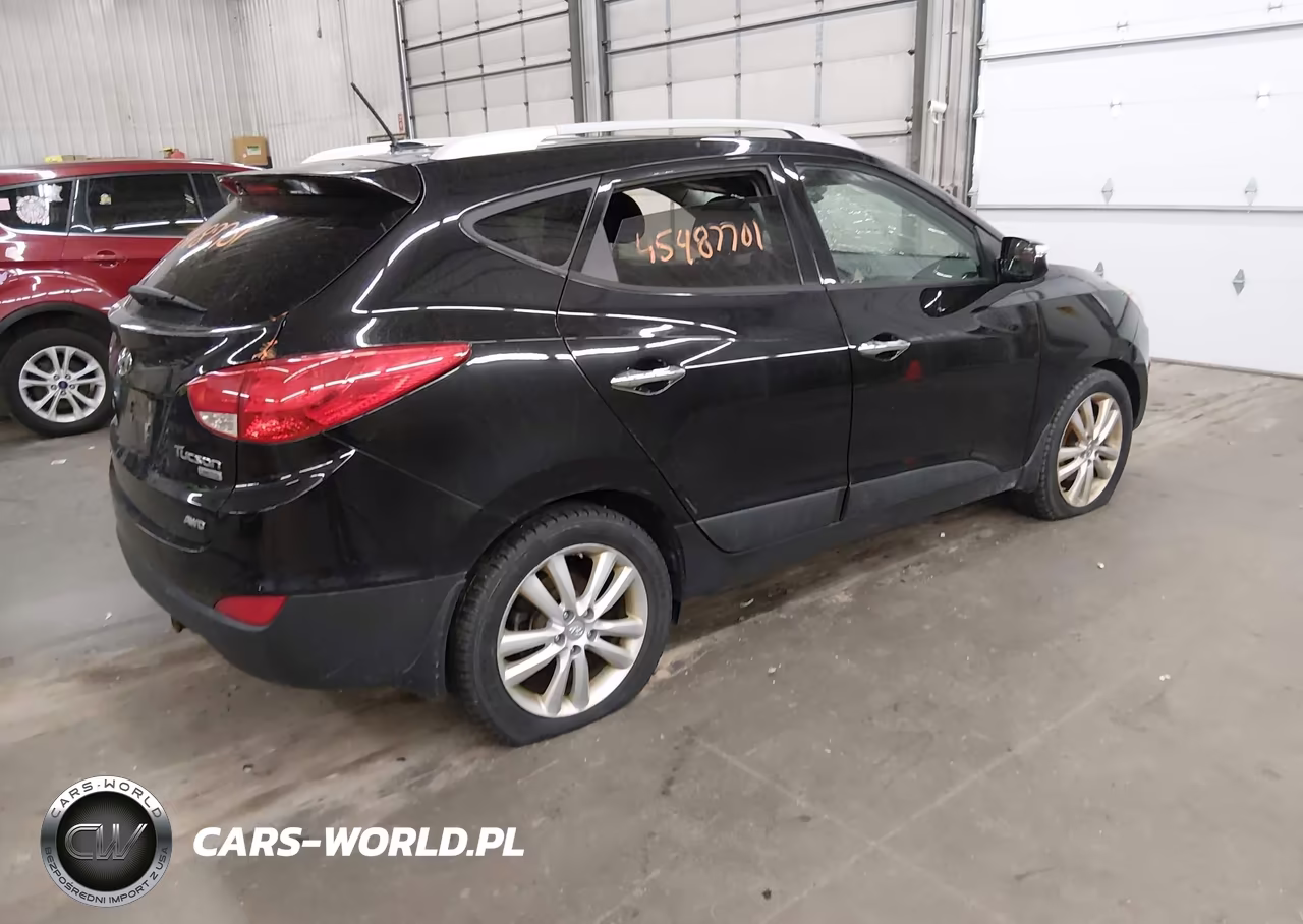 2011 Hyundai Tucson Limited VIN:KM8JUCAC8BU292166 - 4