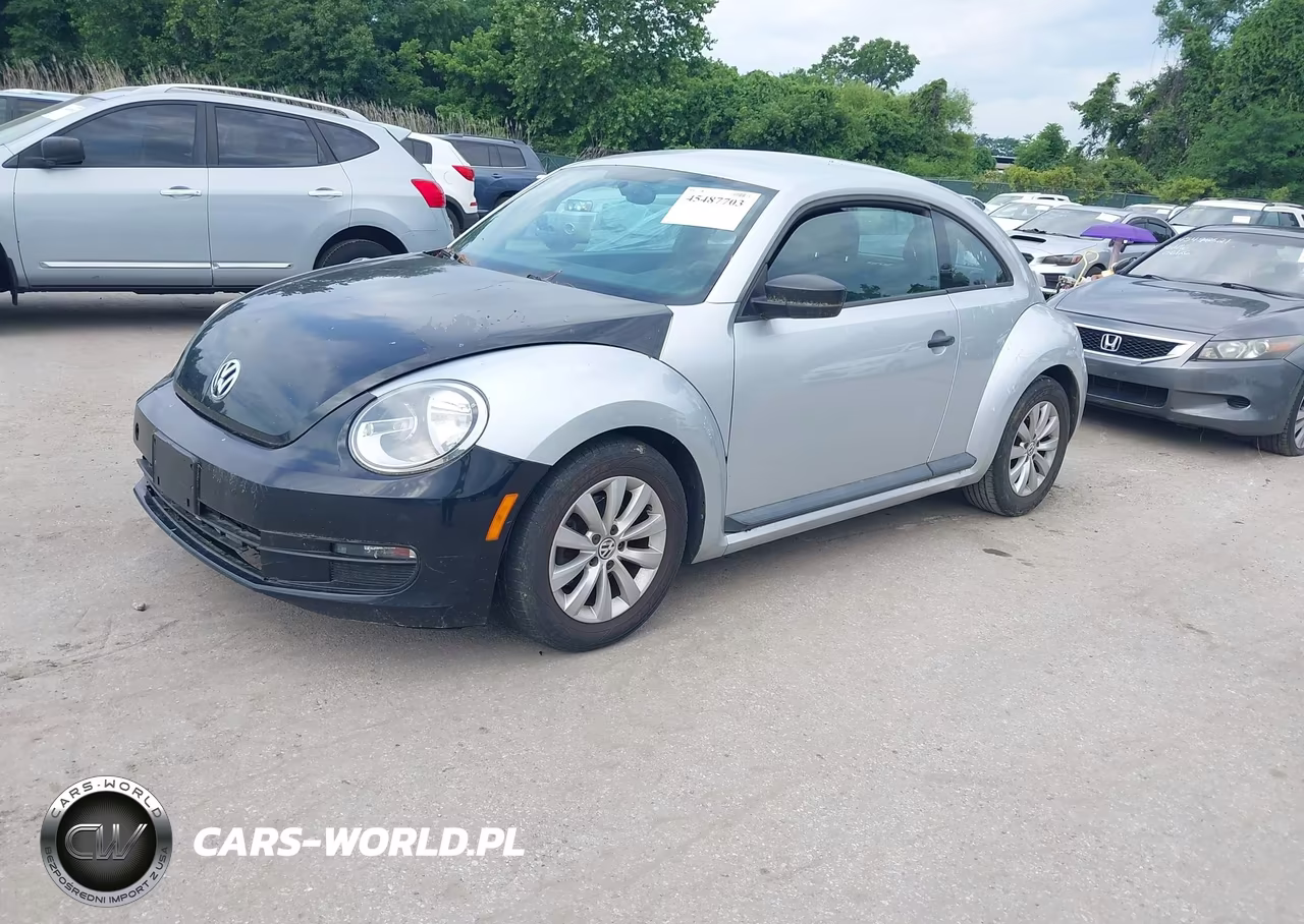 2014 Volkswagen Beetle 2.5L Entry VIN:3VWFP7AT1EM606206 - 2