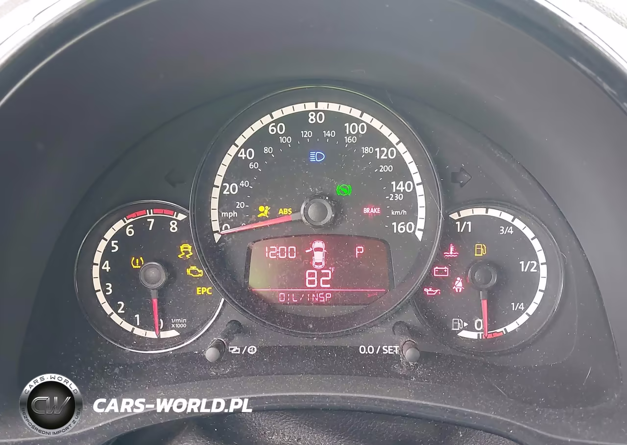 2014 Volkswagen Beetle 2.5L Entry VIN:3VWFP7AT1EM606206 - 7