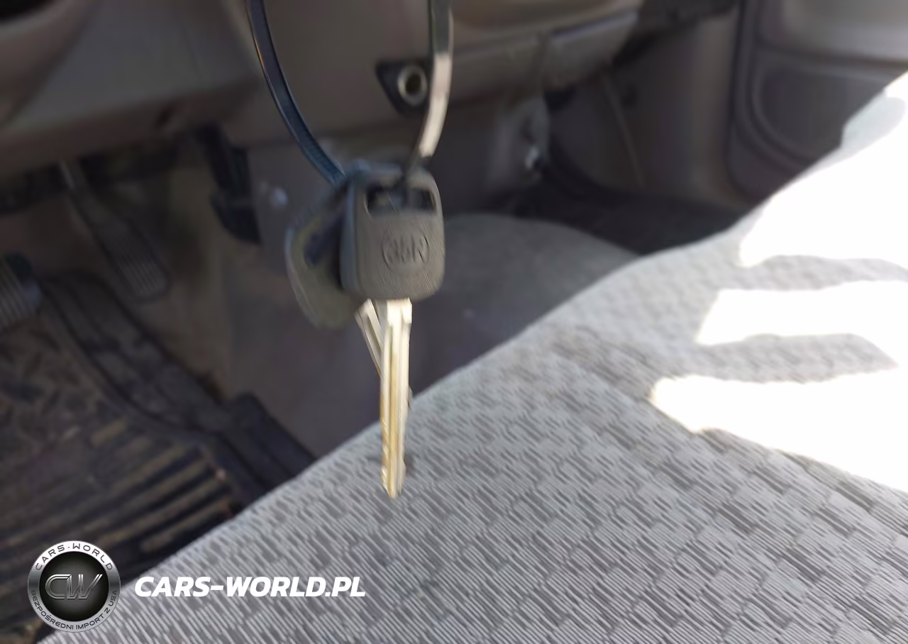 2005 Toyota Tundra VIN:5TBJU32165S449292 - 11