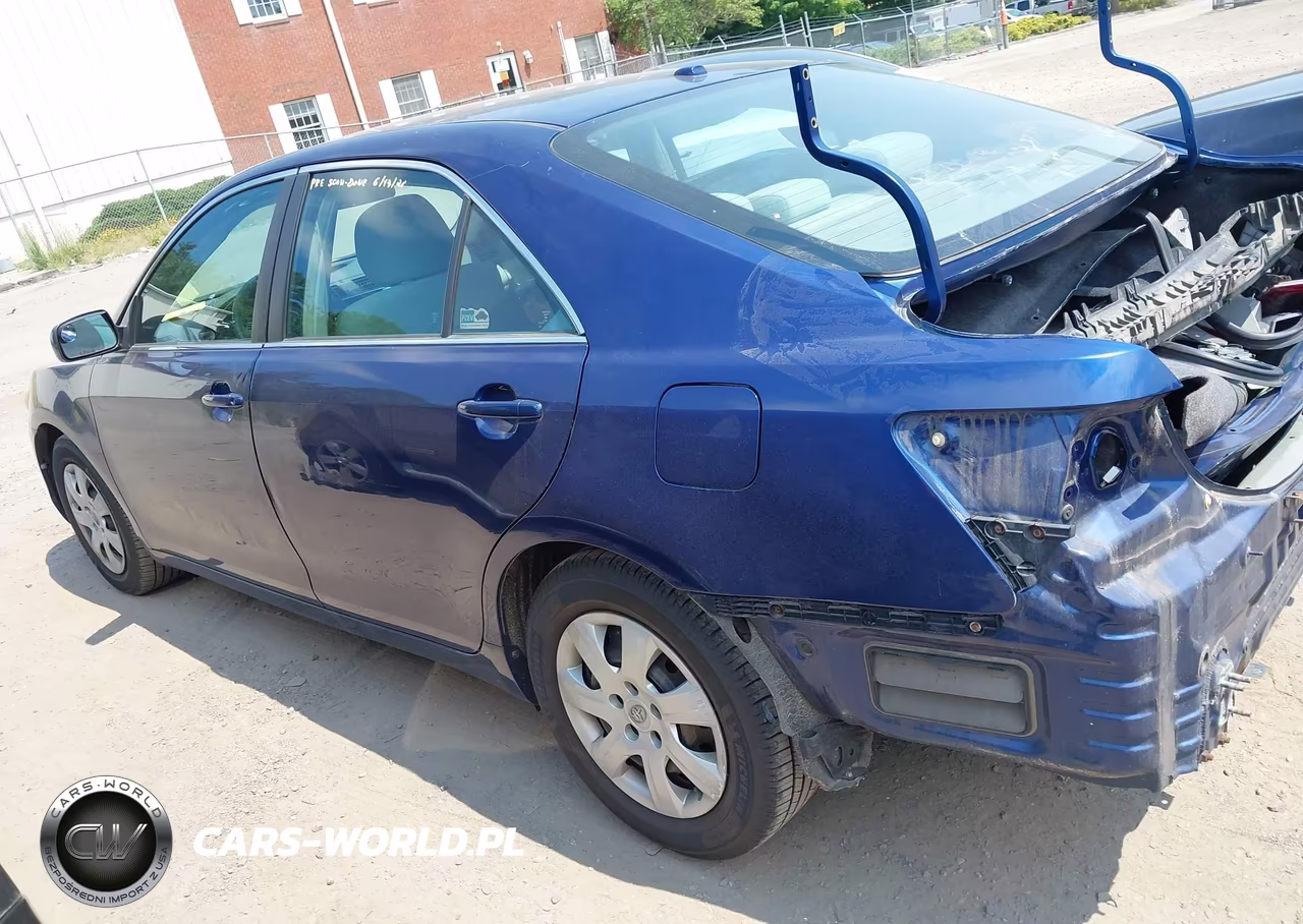 2011 Toyota Camry Le VIN:4T1BF3EK2BU718112 - 3