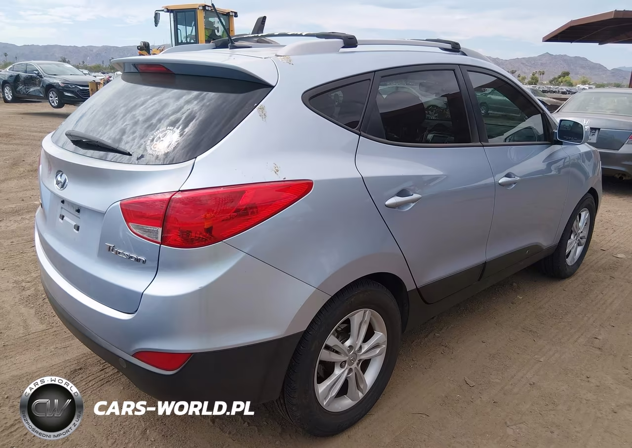 2012 Hyundai Tucson Gls VIN:KM8JU3AC1CU511907 - 4