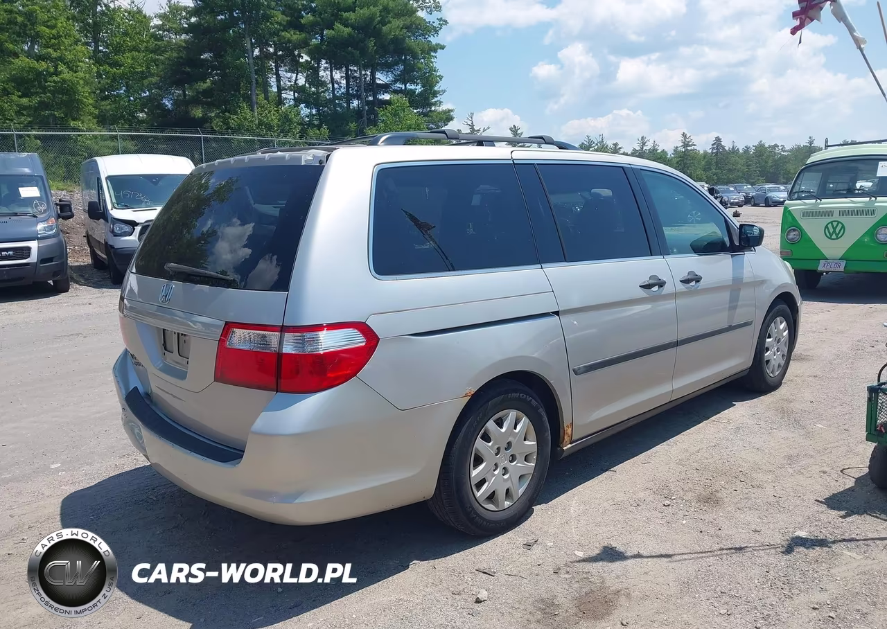 2007 Honda Odyssey Lx VIN:5FNRL382X7B003053 - 4