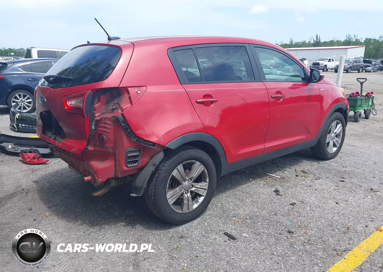 2013 Kia Sportage Lx VIN:KNDPBCA28D7535472 - 4