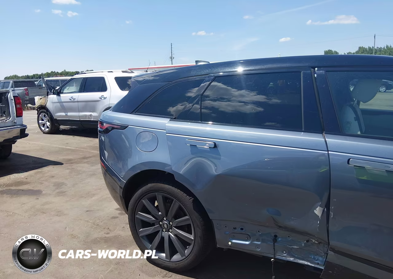 2020 Land Rover Range Rover Velar P250 R-Dynamic S VIN:SALYK2EX0LA263806 - 6
