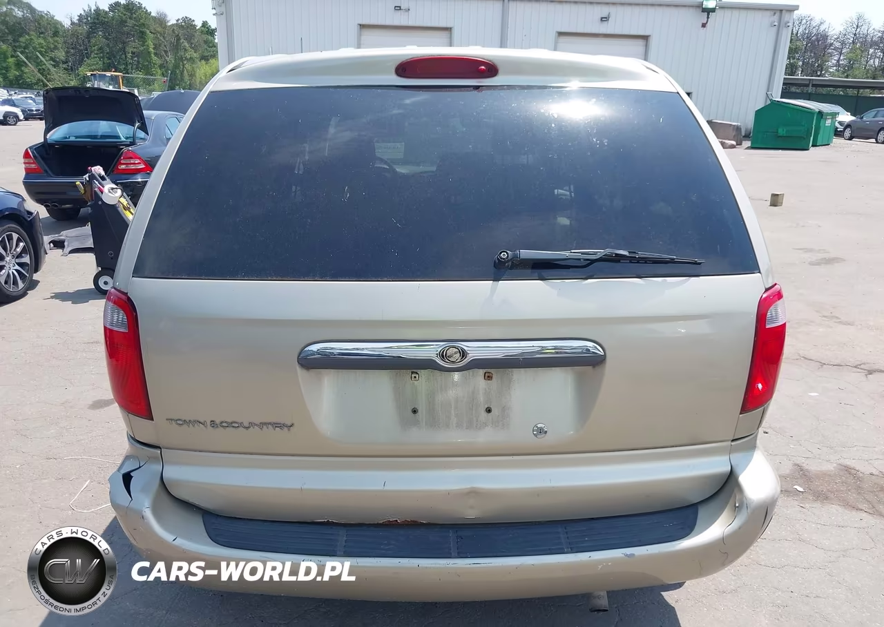 2006 Chrysler Town & Country VIN:1A4GP45R36B747141 - 16