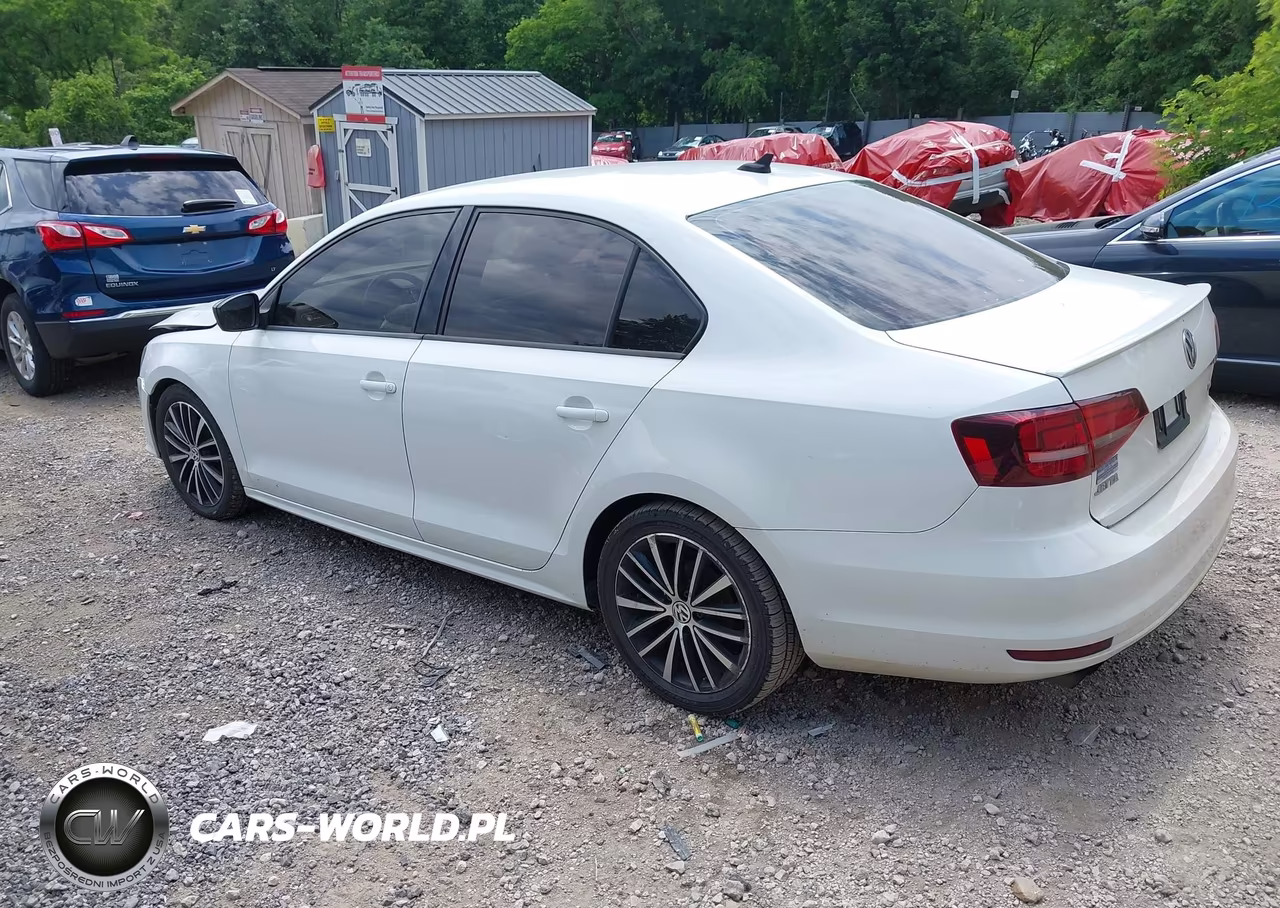 2016 Volkswagen Jetta 1.8T Sport VIN:3VWD17AJ5GM385669 - 3