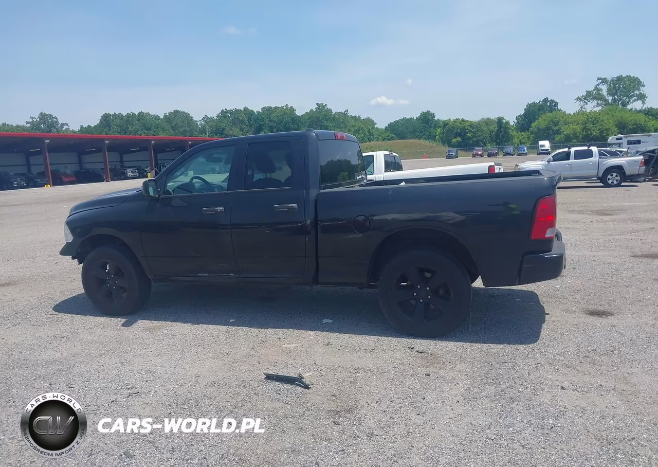 2017 Ram 1500 VIN:1C6RR7FGXHS635373 - 14