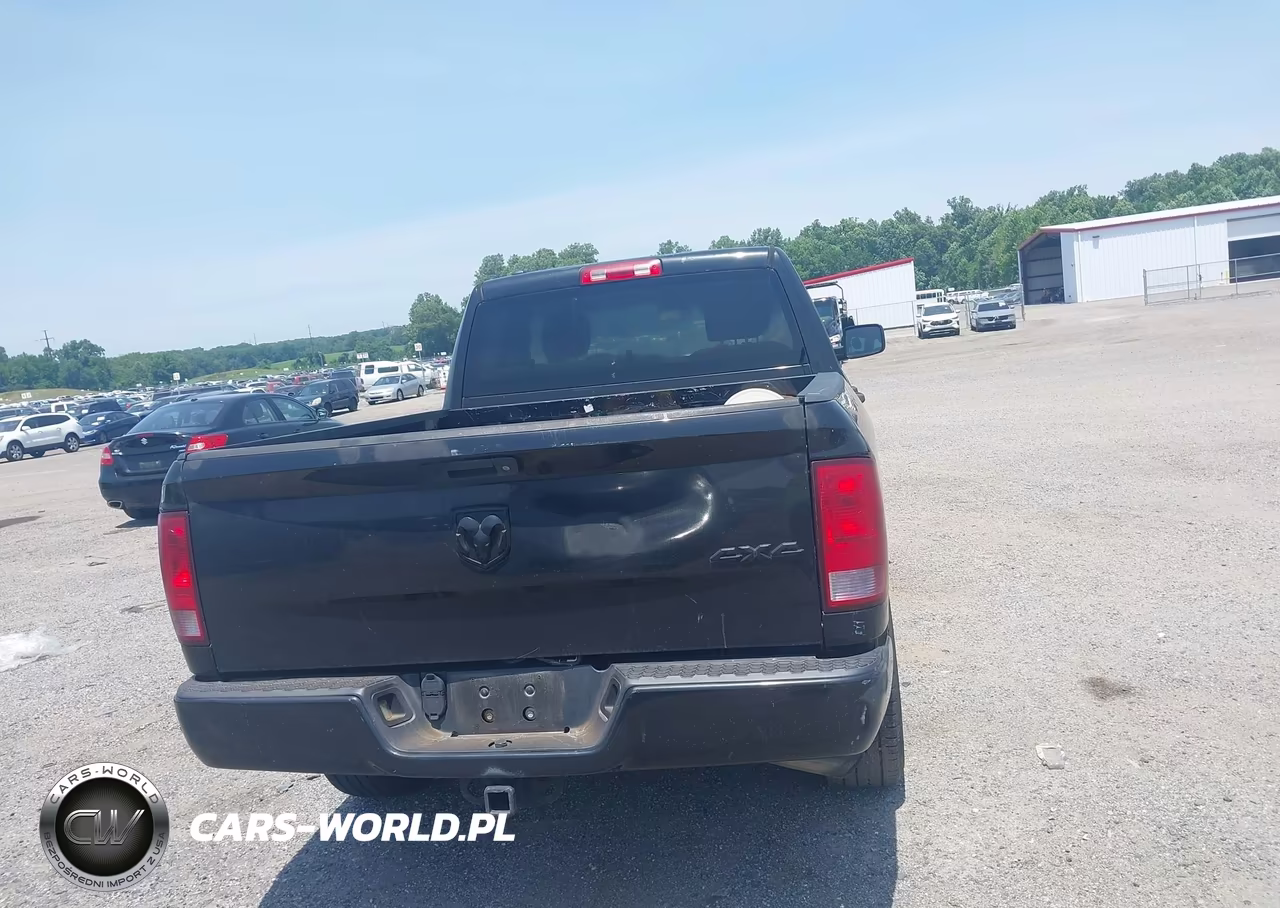 2017 Ram 1500 VIN:1C6RR7FGXHS635373 - 16