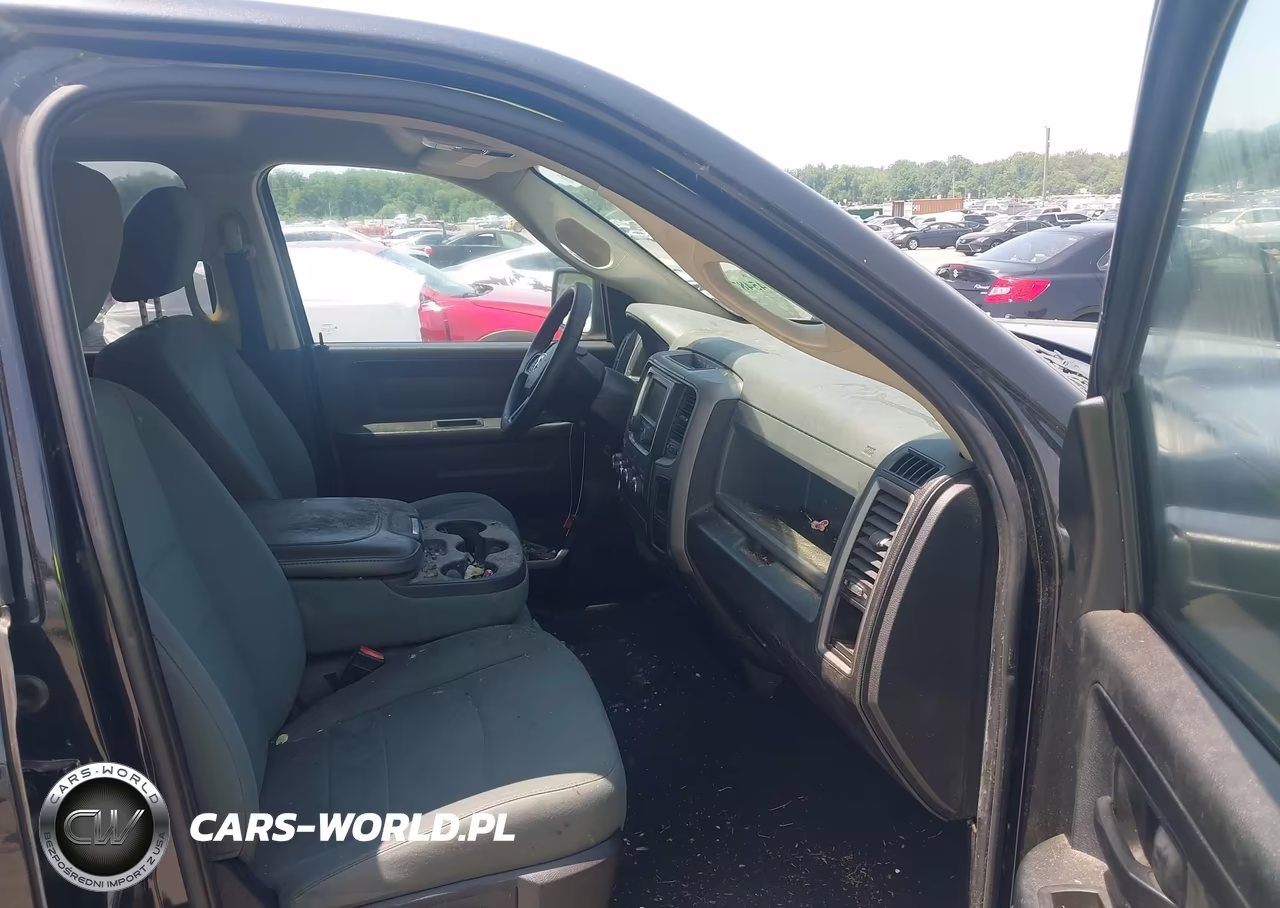 2017 Ram 1500 VIN:1C6RR7FGXHS635373 - 5
