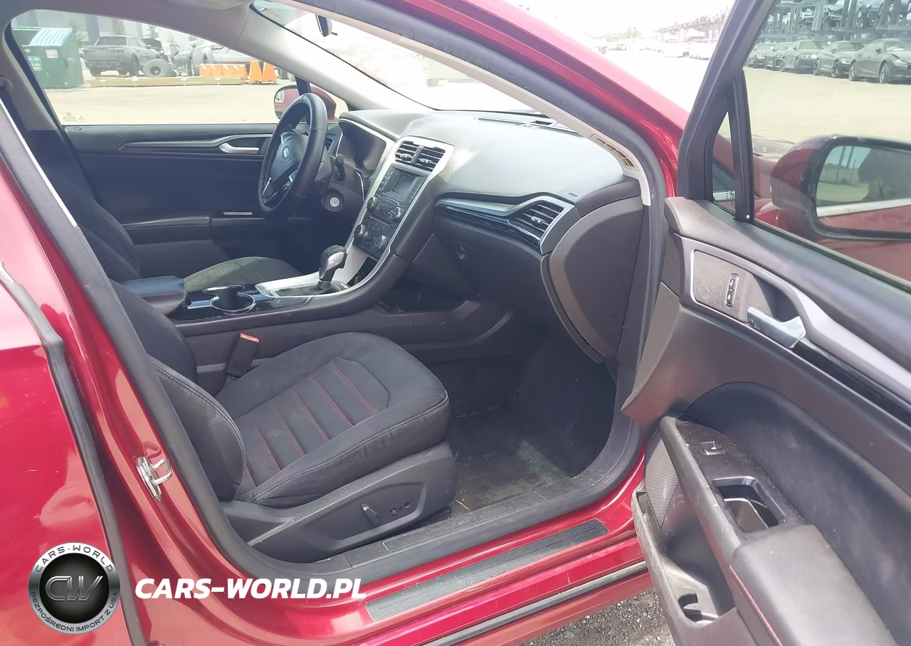 2015 Ford Fusion Se VIN:3FA6P0H94FR283980 - 5