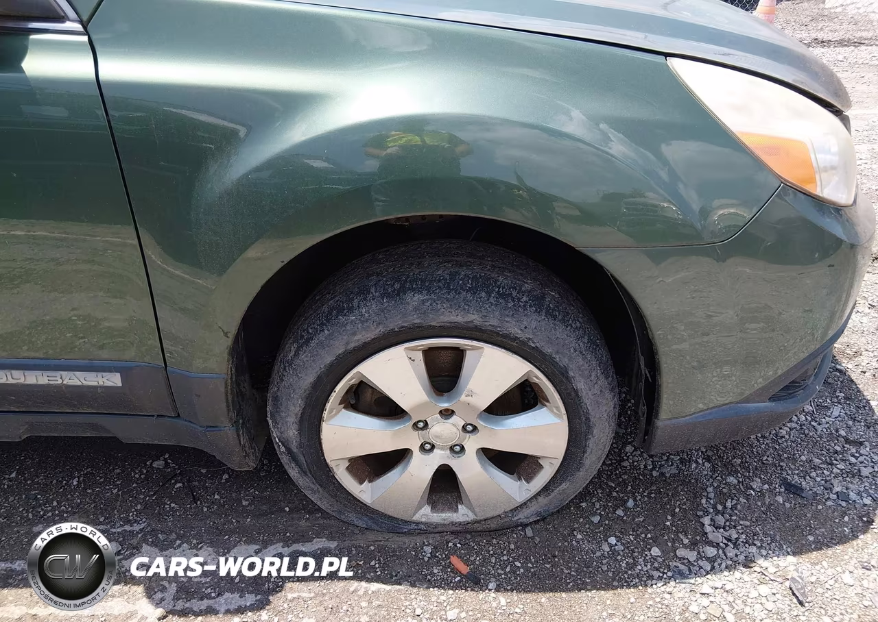 2012 Subaru Outback 3.6R Premium VIN:4S4BRECC4C2229464 - 6