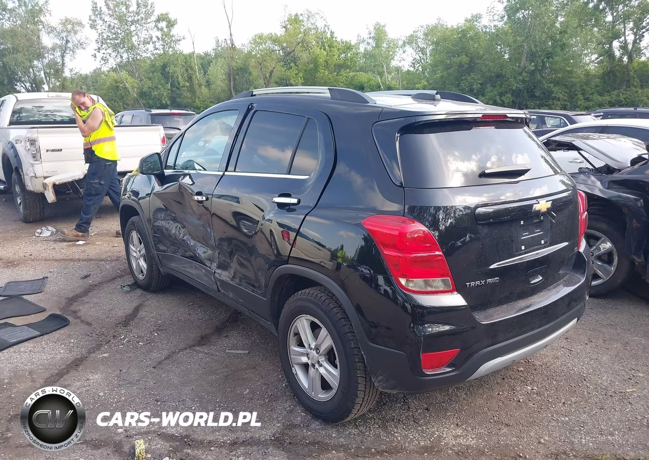 2019 Chevrolet Trax Lt VIN:KL7CJPSB2KB923649 - 3