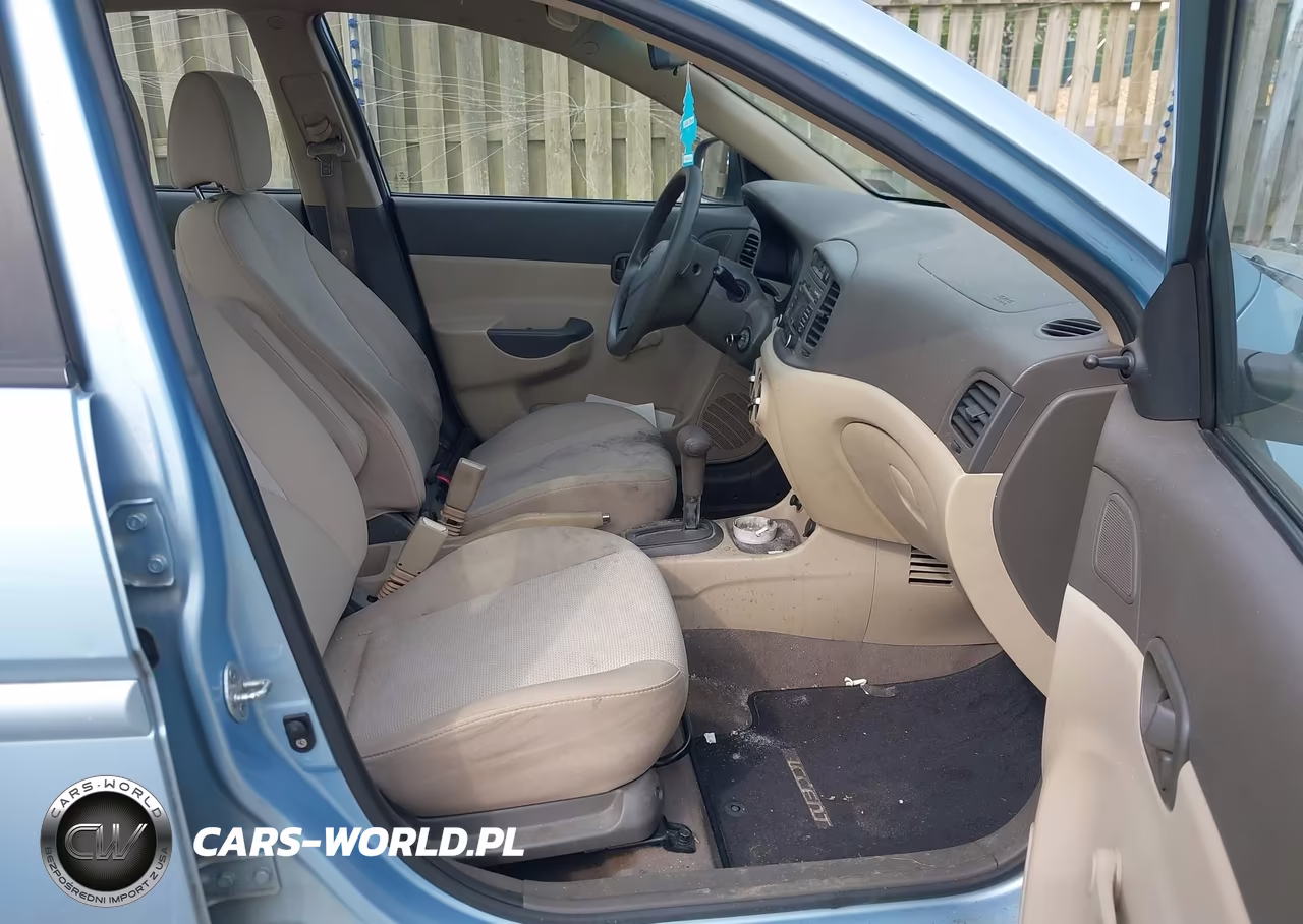 2011 Hyundai Accent Gls VIN:KMHCN4ACXBU573106 - 5