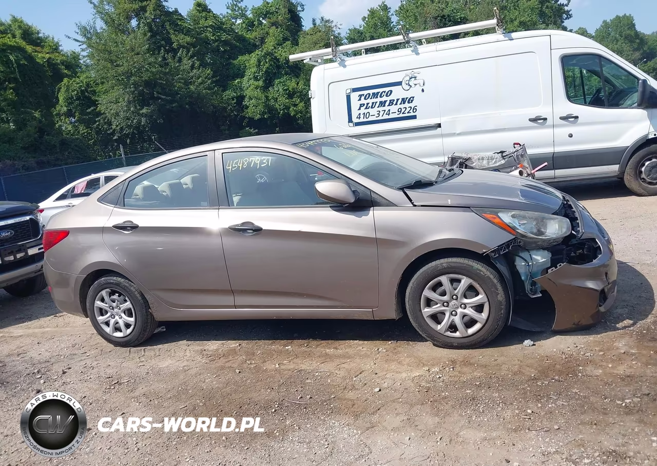 2012 Hyundai Accent Gls VIN:KMHCT4AE9CU060020 - 13