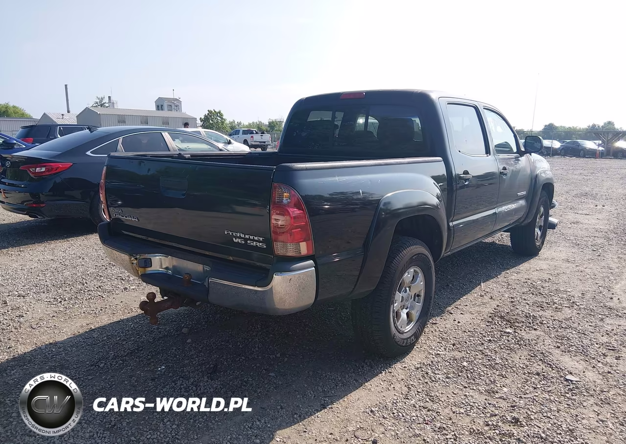 2005 Toyota Tacoma Prerunner V6 VIN:5TEJU62NX5Z080046 - 4