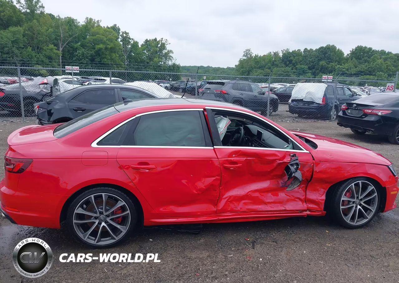 2019 Audi S4 3.0T Premium VIN:WAUB4AF43KA111472 - 13