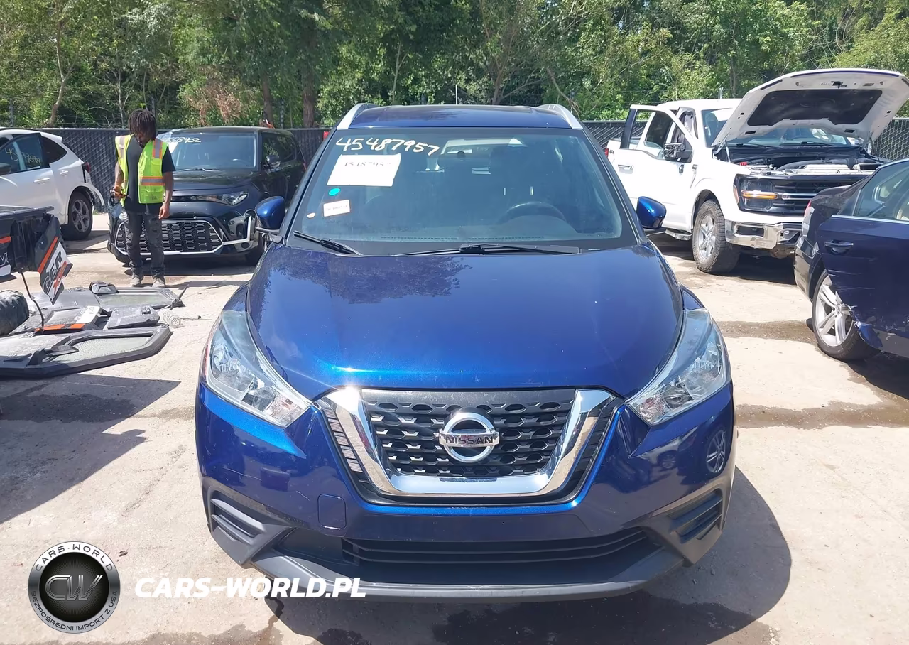 2019 Nissan Kicks Sv VIN:3N1CP5CU3KL555456 - 12