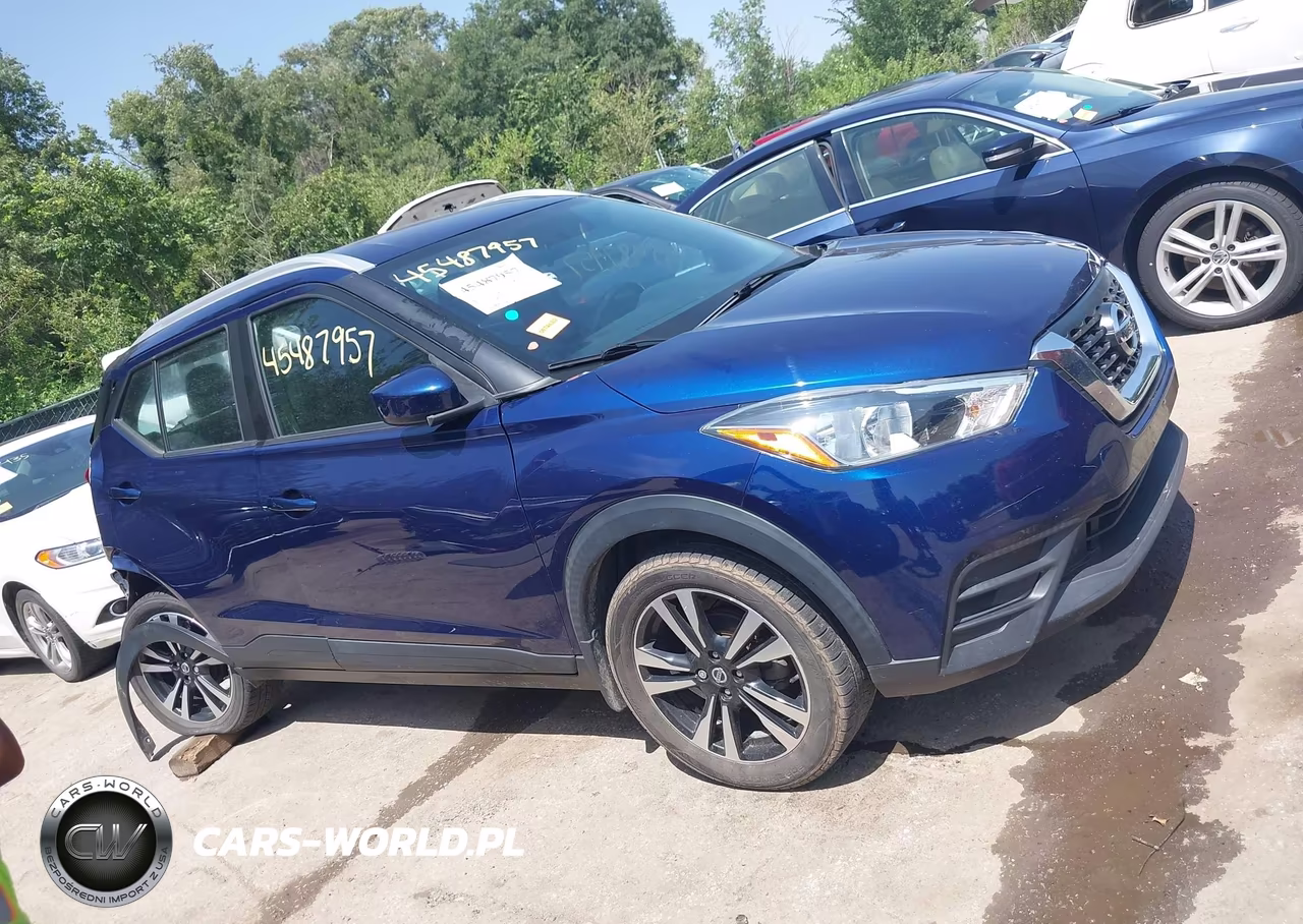 2019 Nissan Kicks Sv VIN:3N1CP5CU3KL555456 - 13