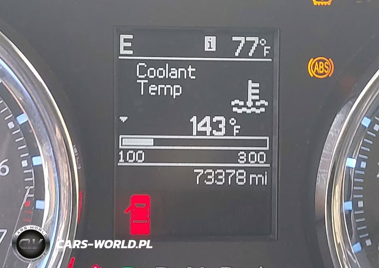 2011 Chrysler 300 Limited VIN:2C3CA5CGXBH526395 - 16