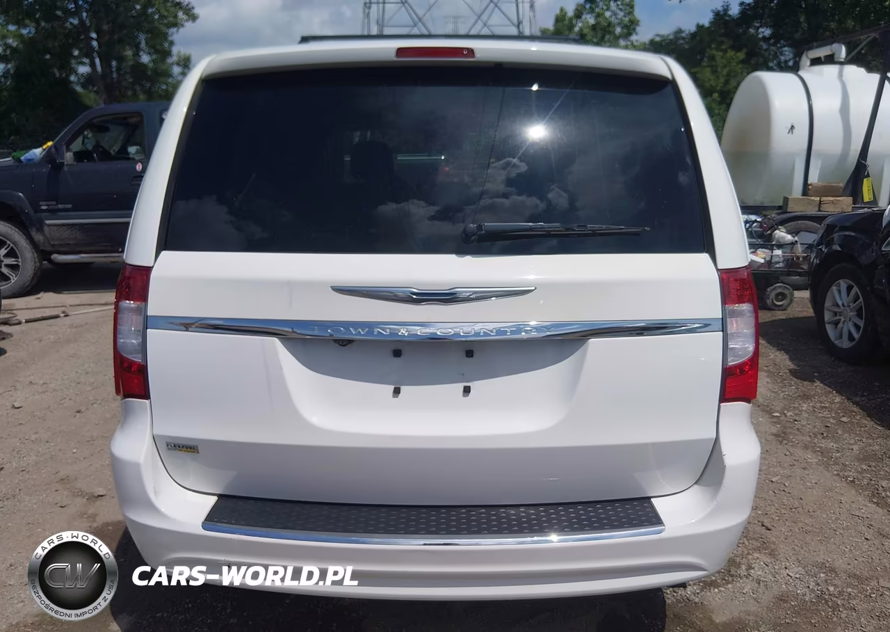 2012 Chrysler Town & Country Touring VIN:2C4RC1BG4CR313271 - 16