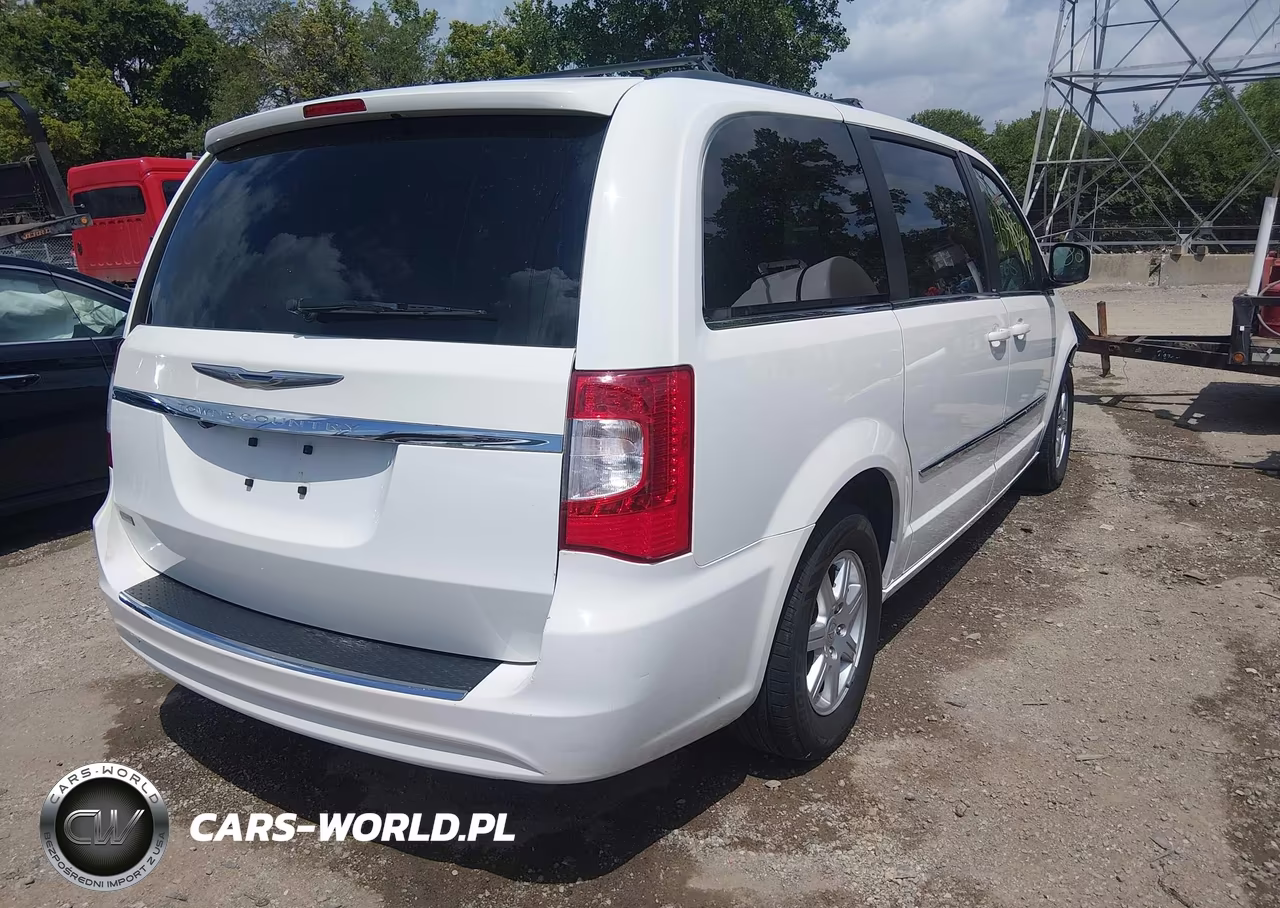 2012 Chrysler Town & Country Touring VIN:2C4RC1BG4CR313271 - 4