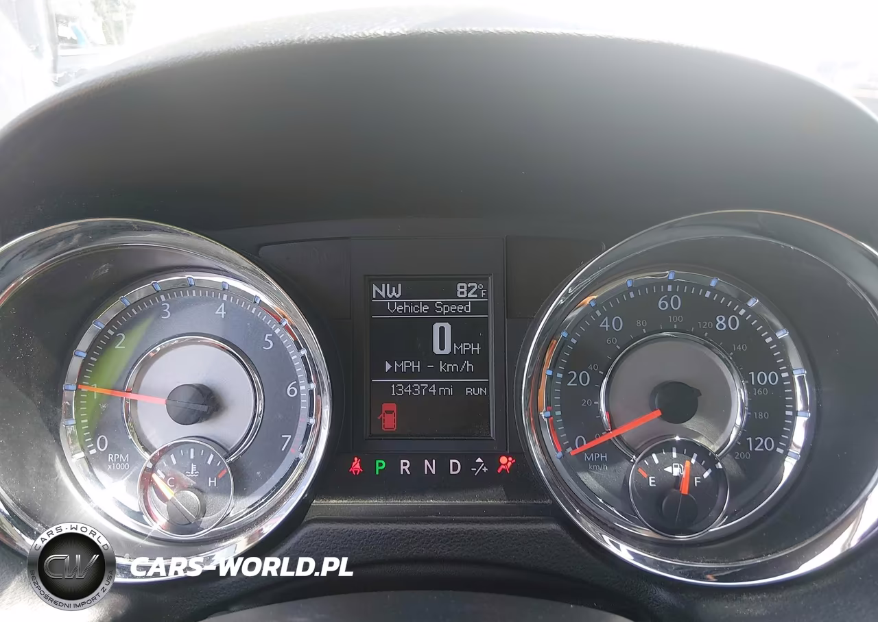 2012 Chrysler Town & Country Touring VIN:2C4RC1BG4CR313271 - 7