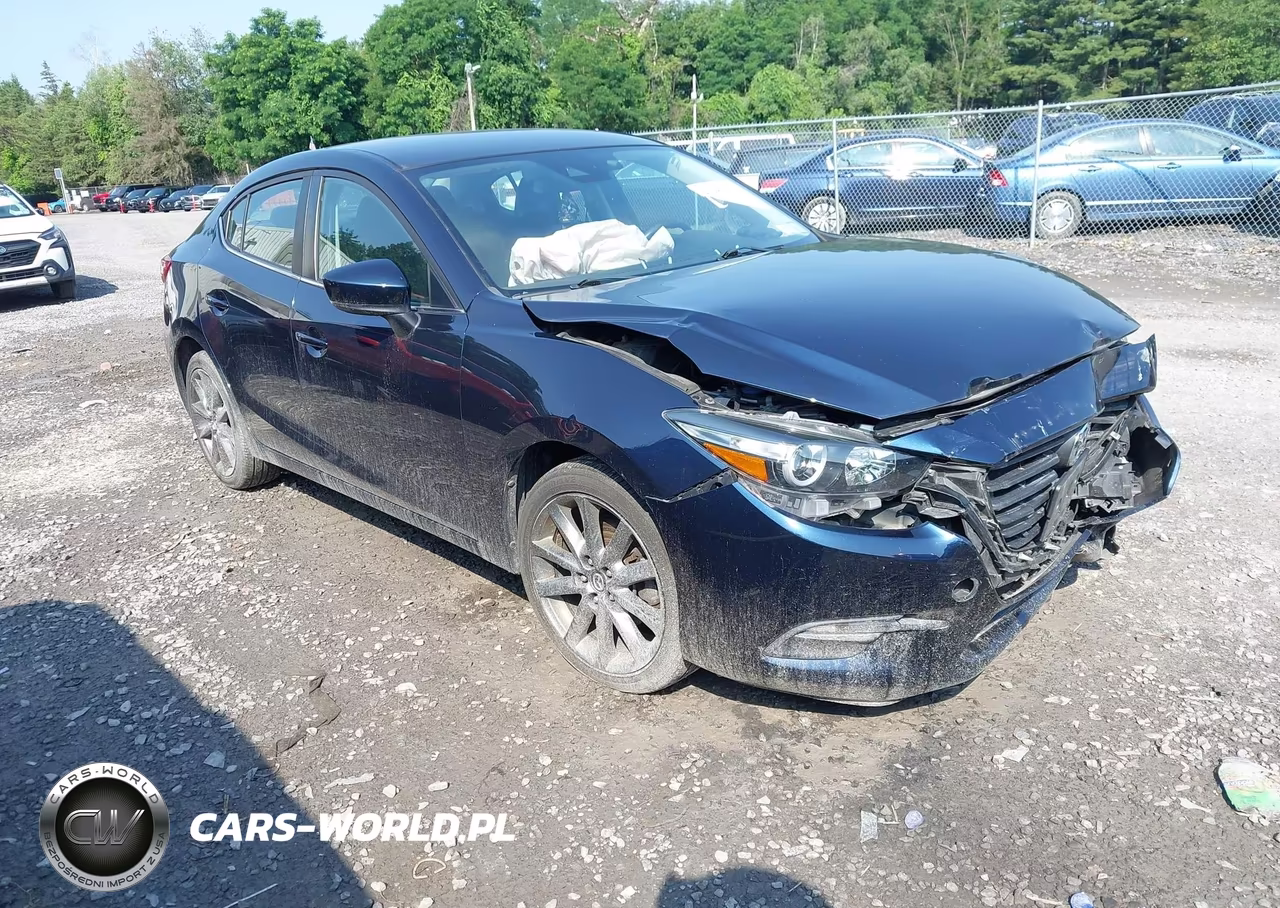 2018 Mazda Mazda3 Touring – zdjęcie 1 z 16