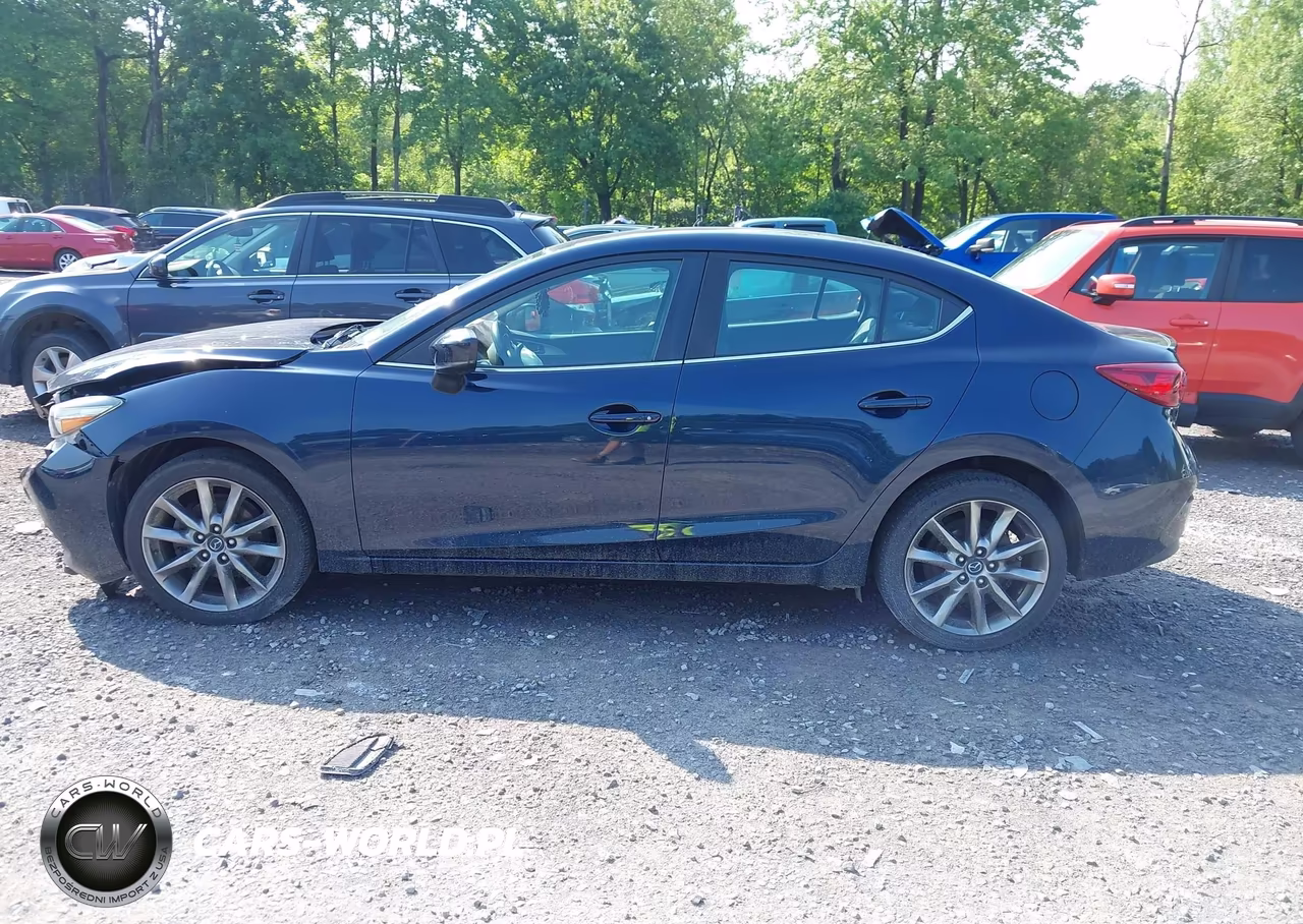 2018 Mazda Mazda3 Touring VIN:3MZBN1V36JM265519 - 14