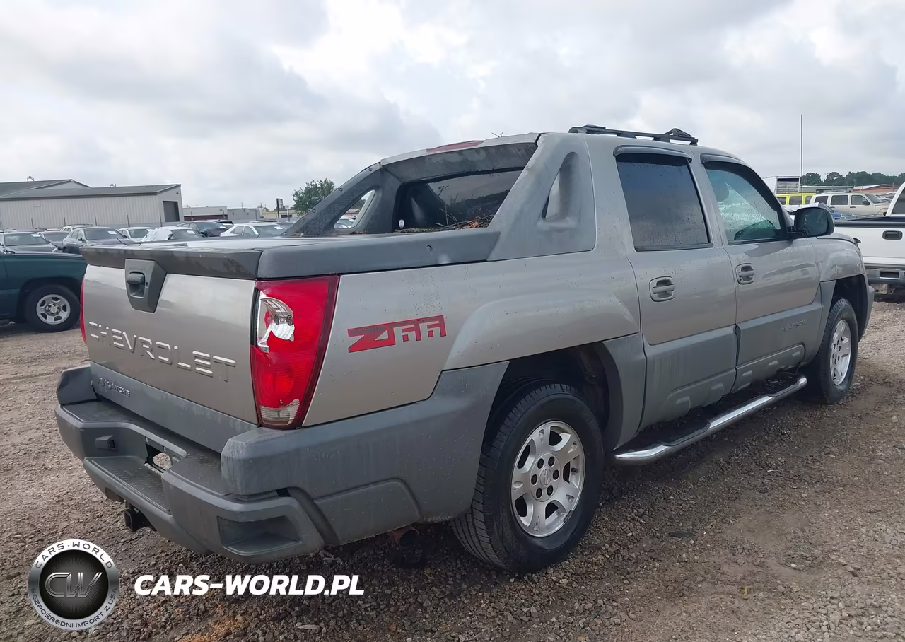 2002 Chevrolet Avalanche 1500 VIN:3GNEC13T62G113806 - 4