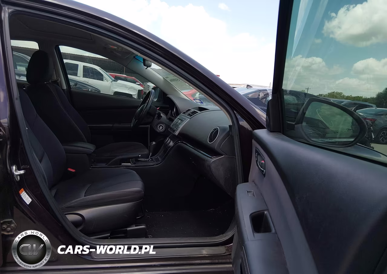 2011 Mazda Mazda6 I Touring Plus VIN:1YVHZ8CH4B5M10695 - 5