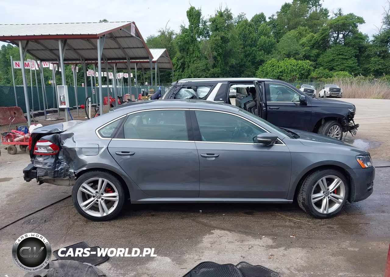 2014 Volkswagen Passat 2.5L Se VIN:1VWBP7A38EC016116 - 14