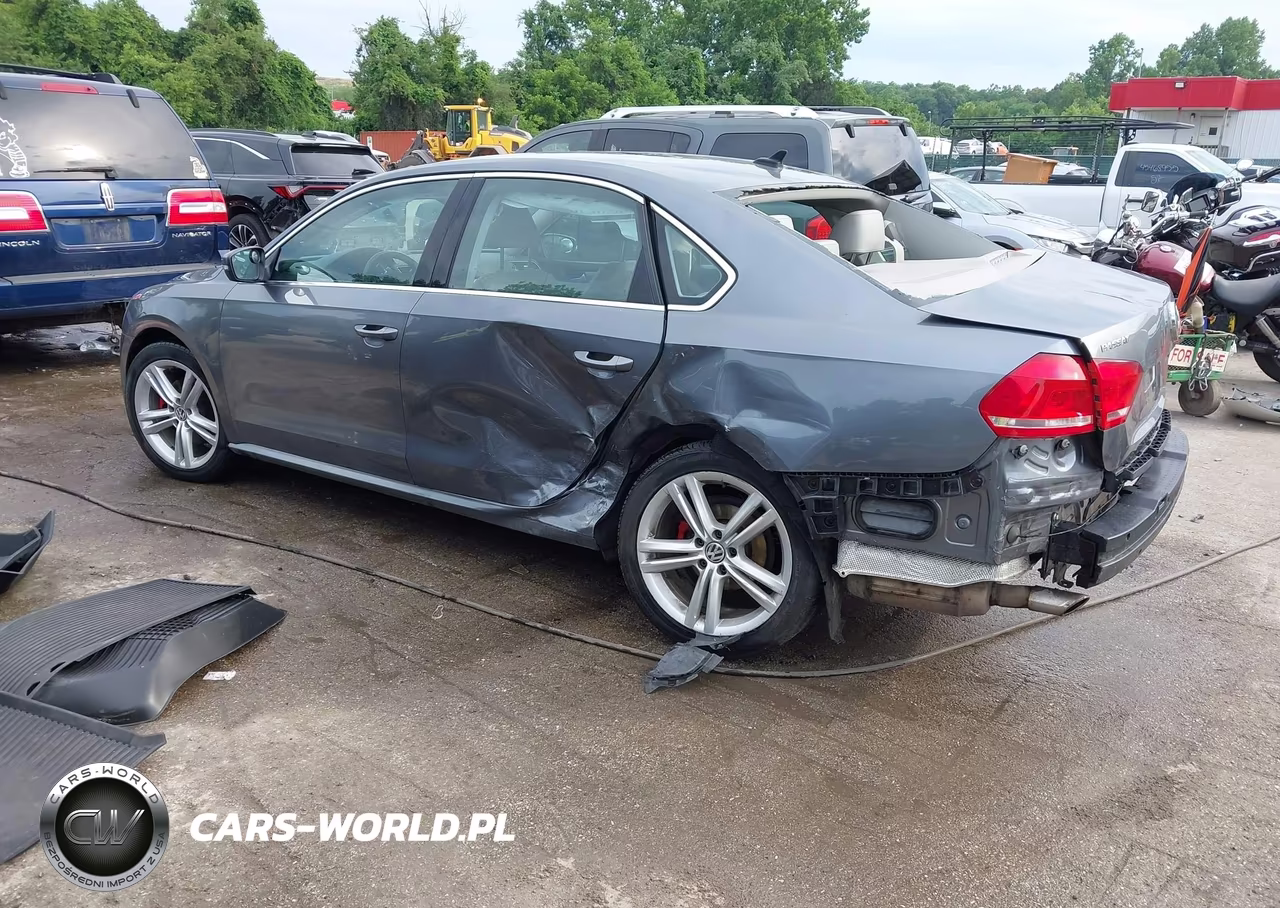 2014 Volkswagen Passat 2.5L Se VIN:1VWBP7A38EC016116 - 3