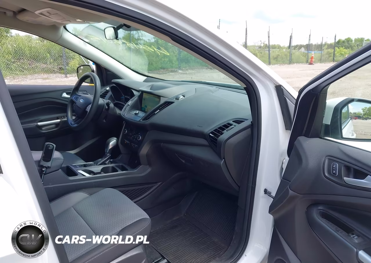 2019 Ford Escape Se VIN:1FMCU0GD9KUB66969 - 5