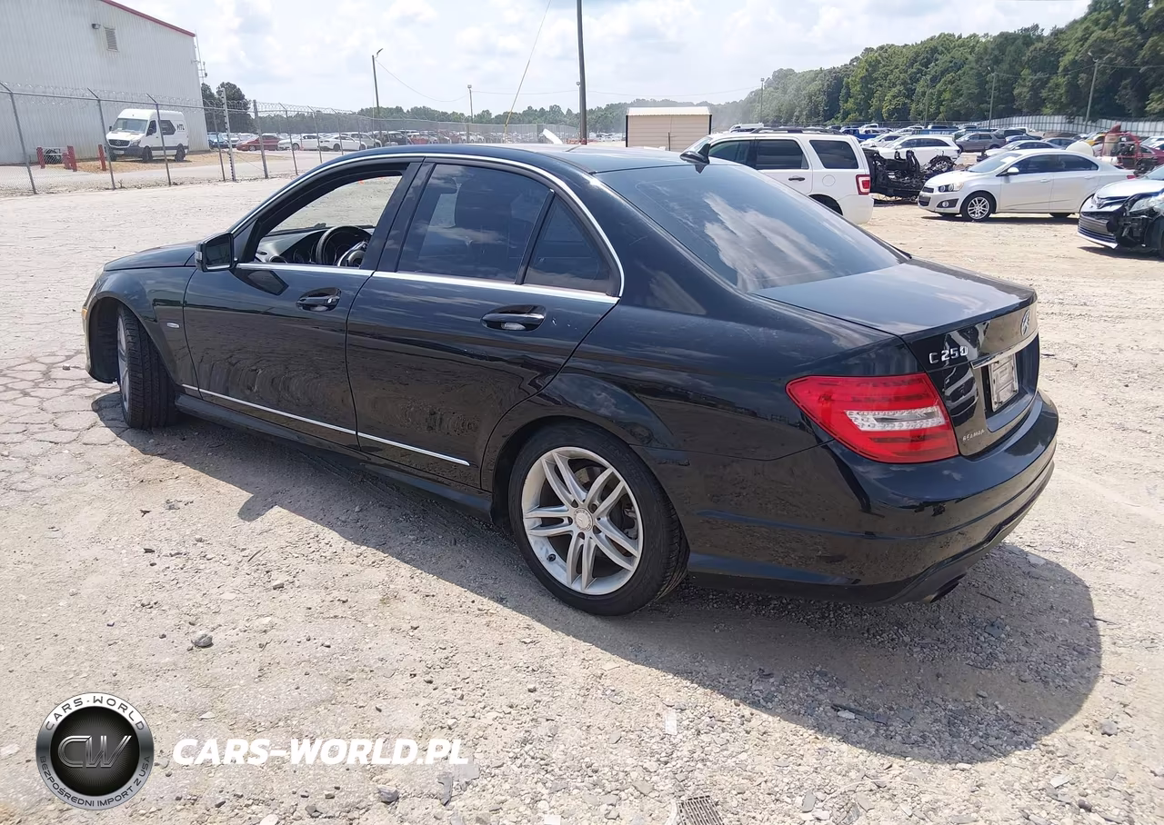 2012 Mercedes-Benz C 250 Luxury-Sport VIN:WDDGF4HB4CR201416 - 3