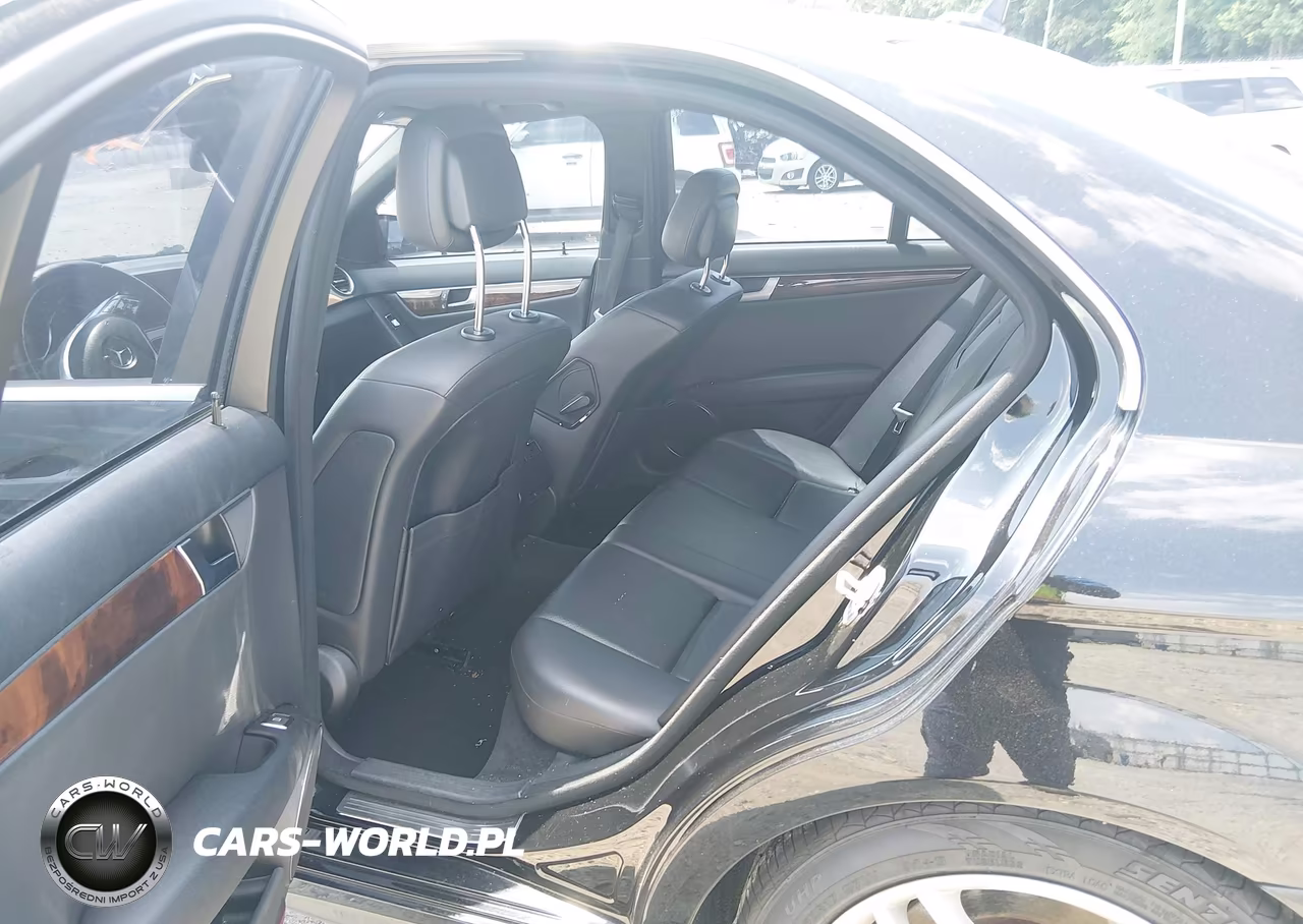 2012 Mercedes-Benz C 250 Luxury-Sport VIN:WDDGF4HB4CR201416 - 8
