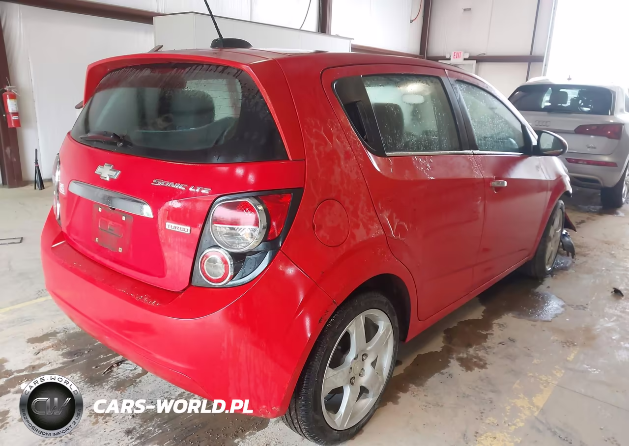 2015 Chevrolet Sonic Ltz Auto VIN:1G1JE6SB6F4104901 - 4
