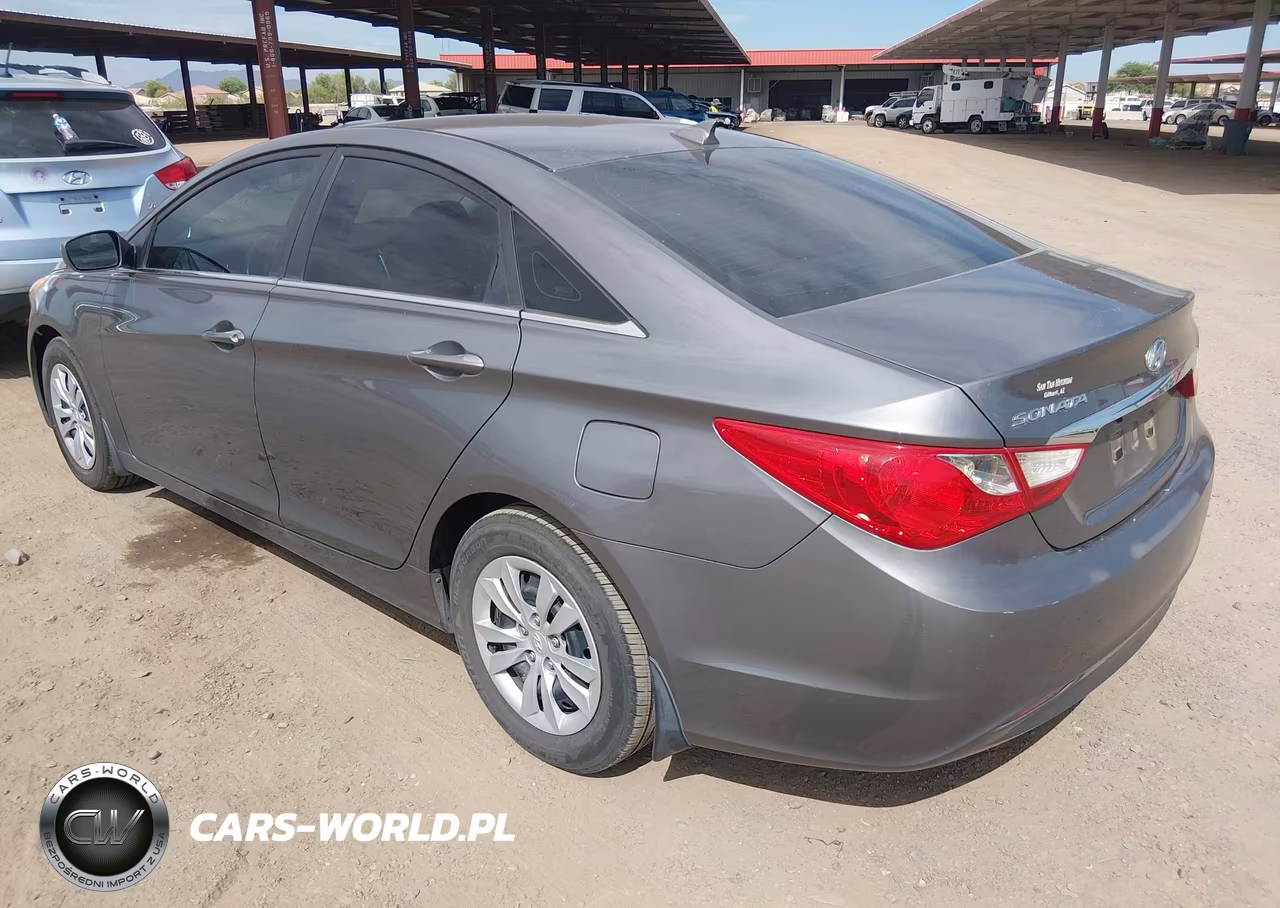 2012 Hyundai Sonata Gls VIN:5NPEB4AC4CH382640 - 3