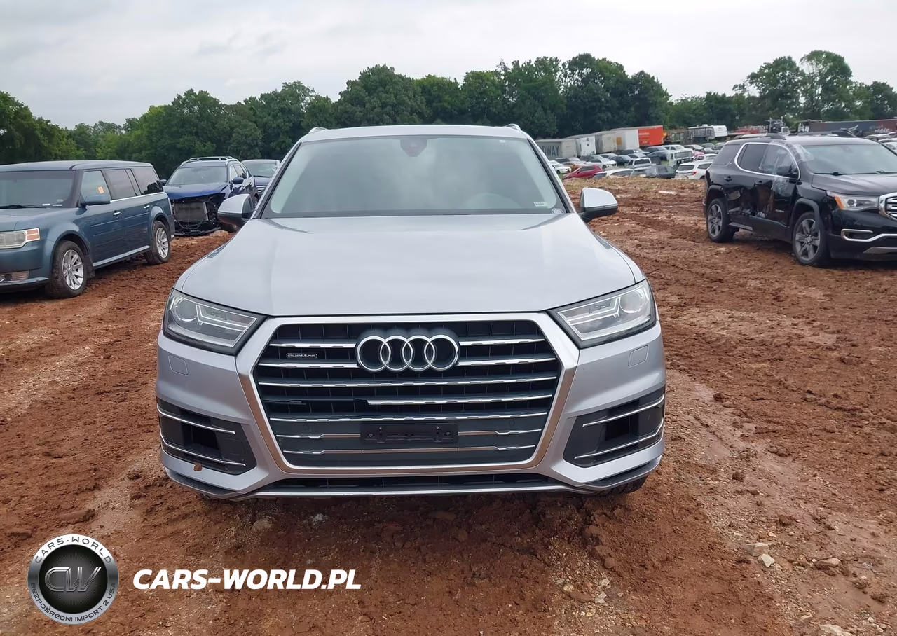 2017 Audi Q7 3.0T Premium VIN:WA1LAAF70HD043076 - 12