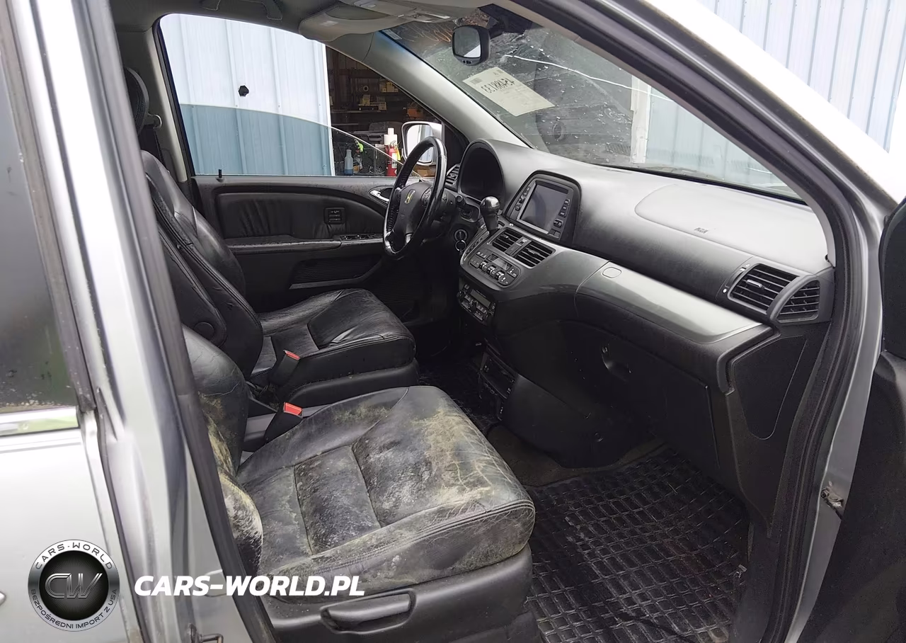 2005 Honda Odyssey Touring VIN:5FNRL38835B070336 - 5