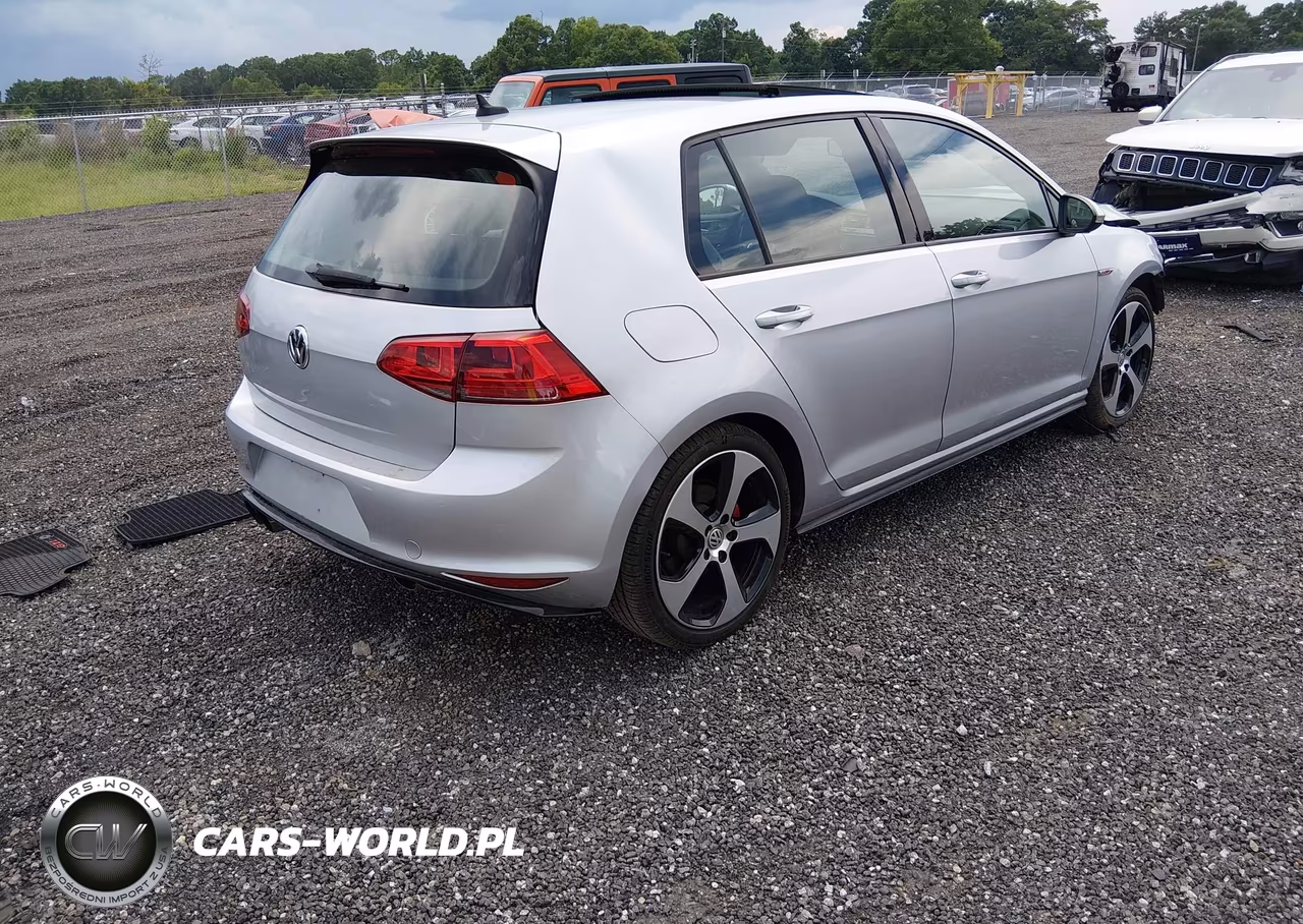 2016 Volkswagen Golf Gti Se 4-Door VIN:3VW4T7AU1GM033449 - 4