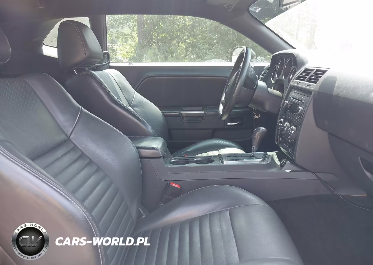 2013 Dodge Challenger Sxt Plus VIN:2C3CDYAG0DH665871 - 5