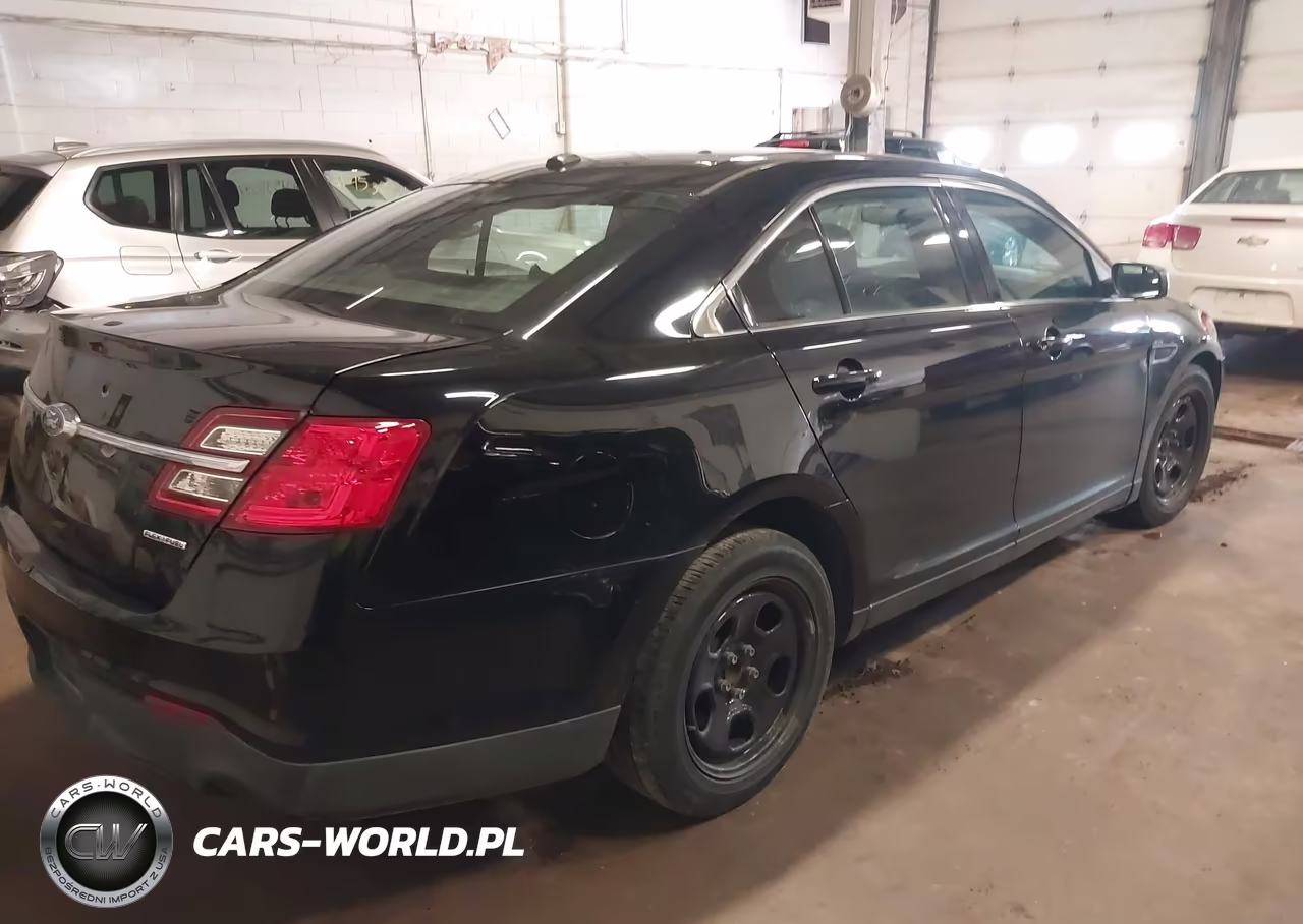 2013 Ford Police Interceptor VIN:1FAHP2L84DG196538 - 4