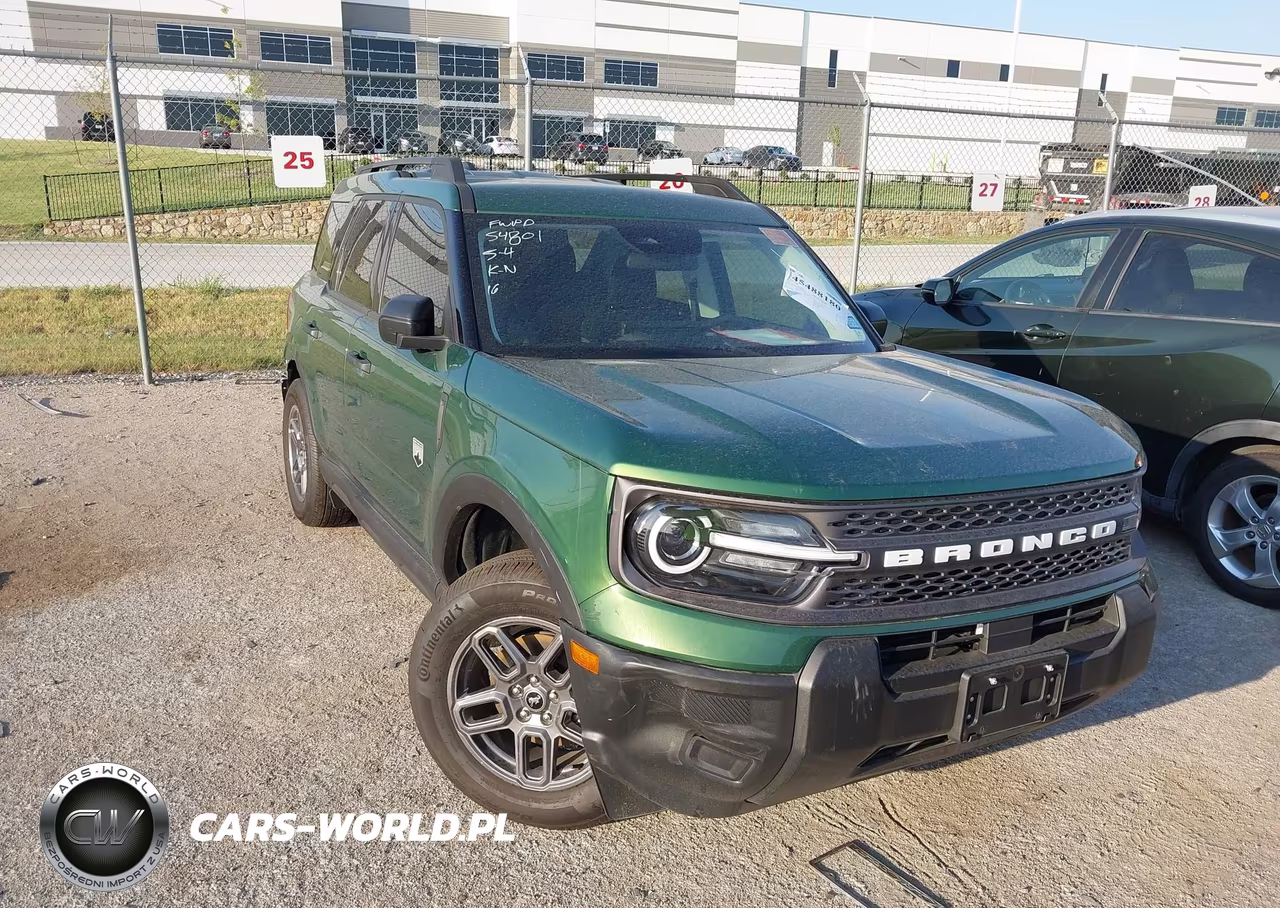 2025 Ford Bronco Sport Big Bend – zdjęcie 1 z 16