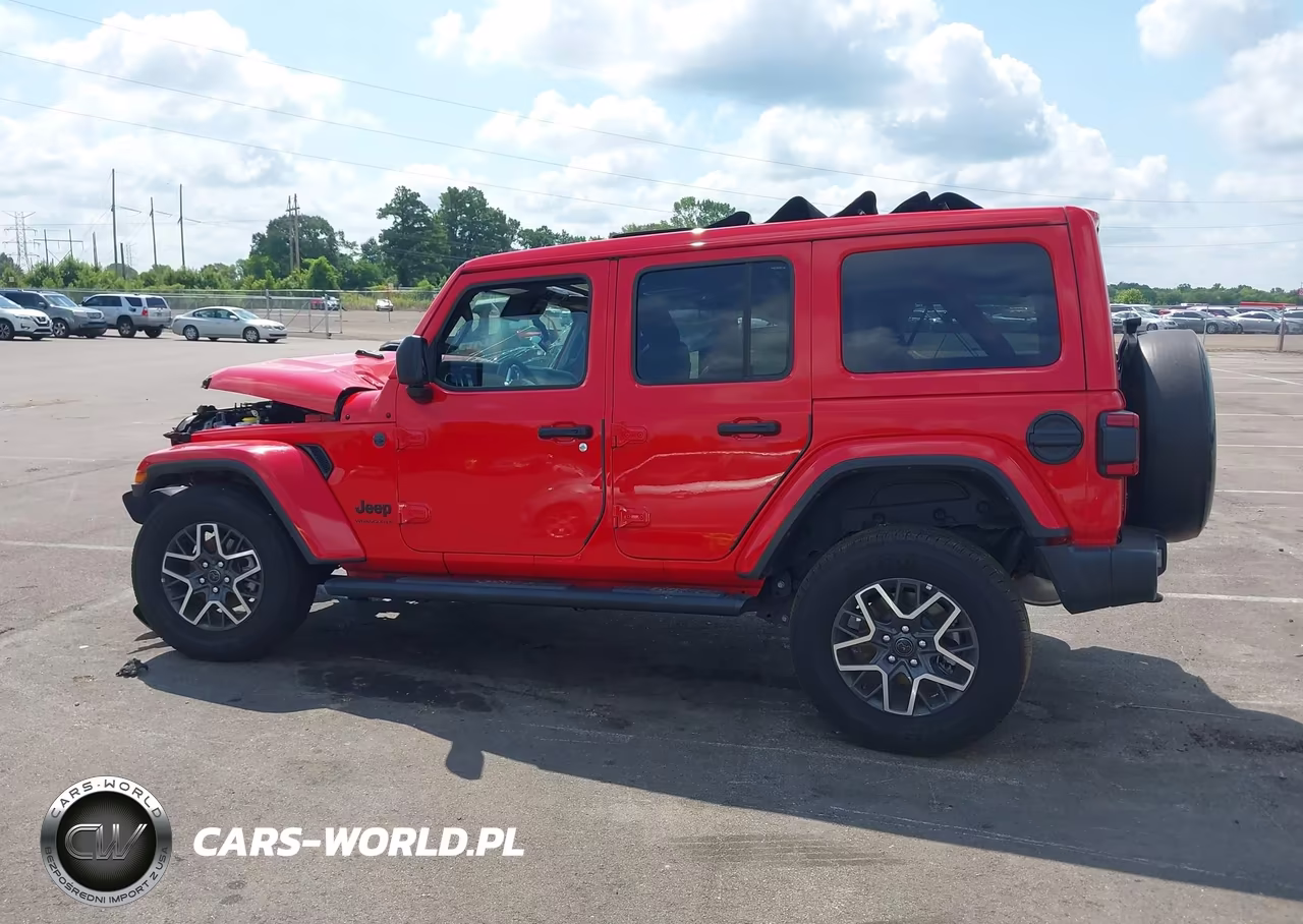 2025 Jeep Wrangler 4-Door Sahara 4X4 VIN:1C4PJXEG4SW563479 - 14