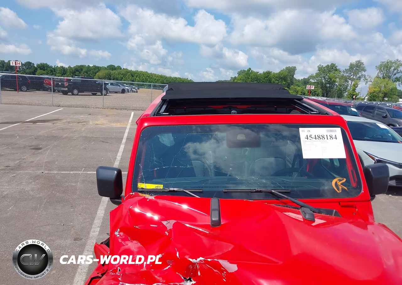 2025 Jeep Wrangler 4-Door Sahara 4X4 VIN:1C4PJXEG4SW563479 - 19