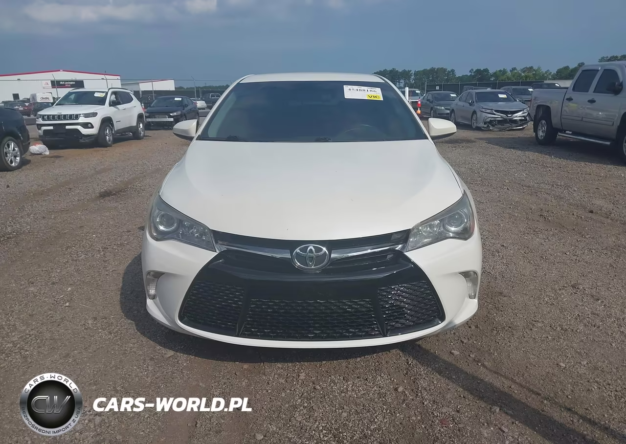 2015 Toyota Camry Se VIN:4T1BF1FK7FU477995 - 13