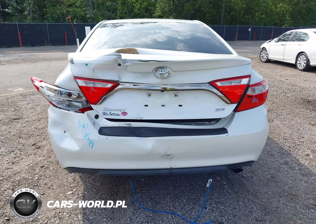 2015 Toyota Camry Se VIN:4T1BF1FK7FU477995 - 6