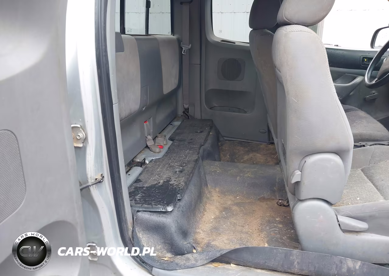 2005 Toyota Tacoma VIN:5TEUX42N85Z052979 - 8